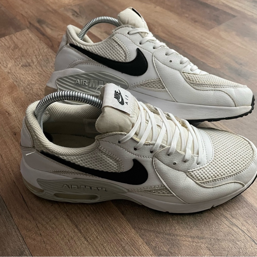 Nike Men’s Air Max Sneakers in white with Black Swoosh